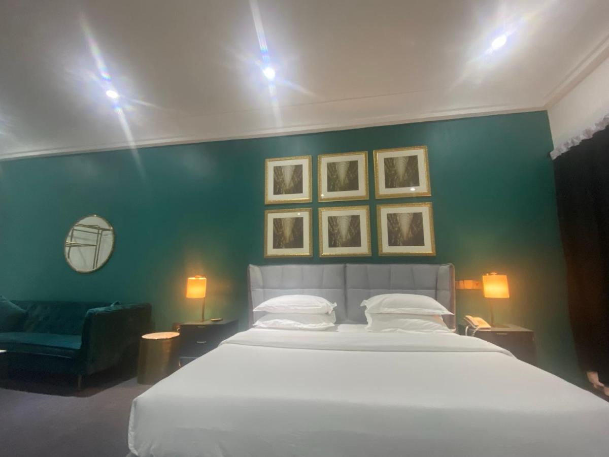 Muse Boutique Hotel Enugu Esterno foto