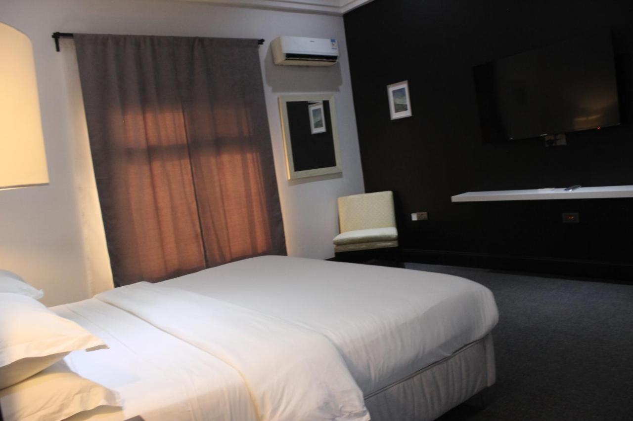 Muse Boutique Hotel Enugu Esterno foto