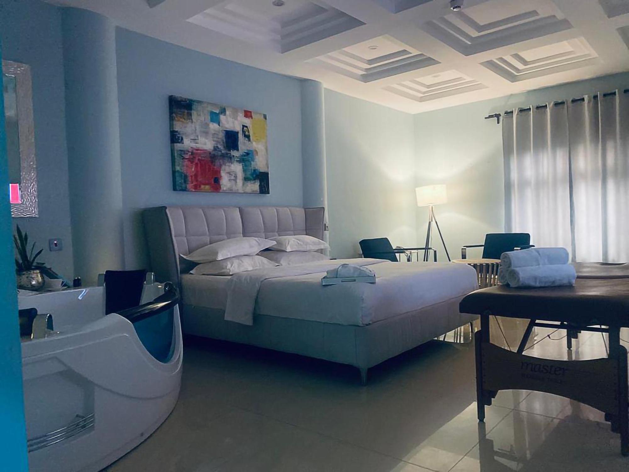 Muse Boutique Hotel Enugu Esterno foto